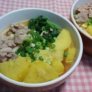 さつまいもと豚肉の煮込みうどん☆